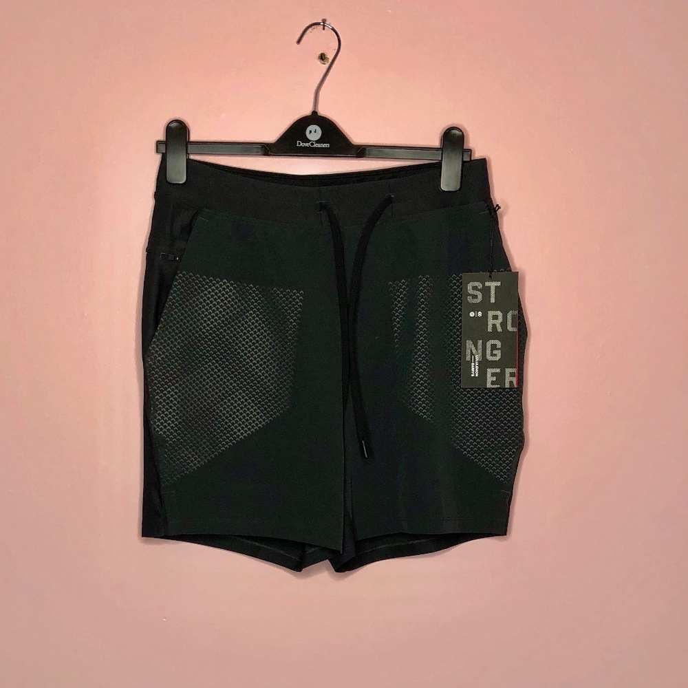 Mens Lululemon x Barry's Shorts